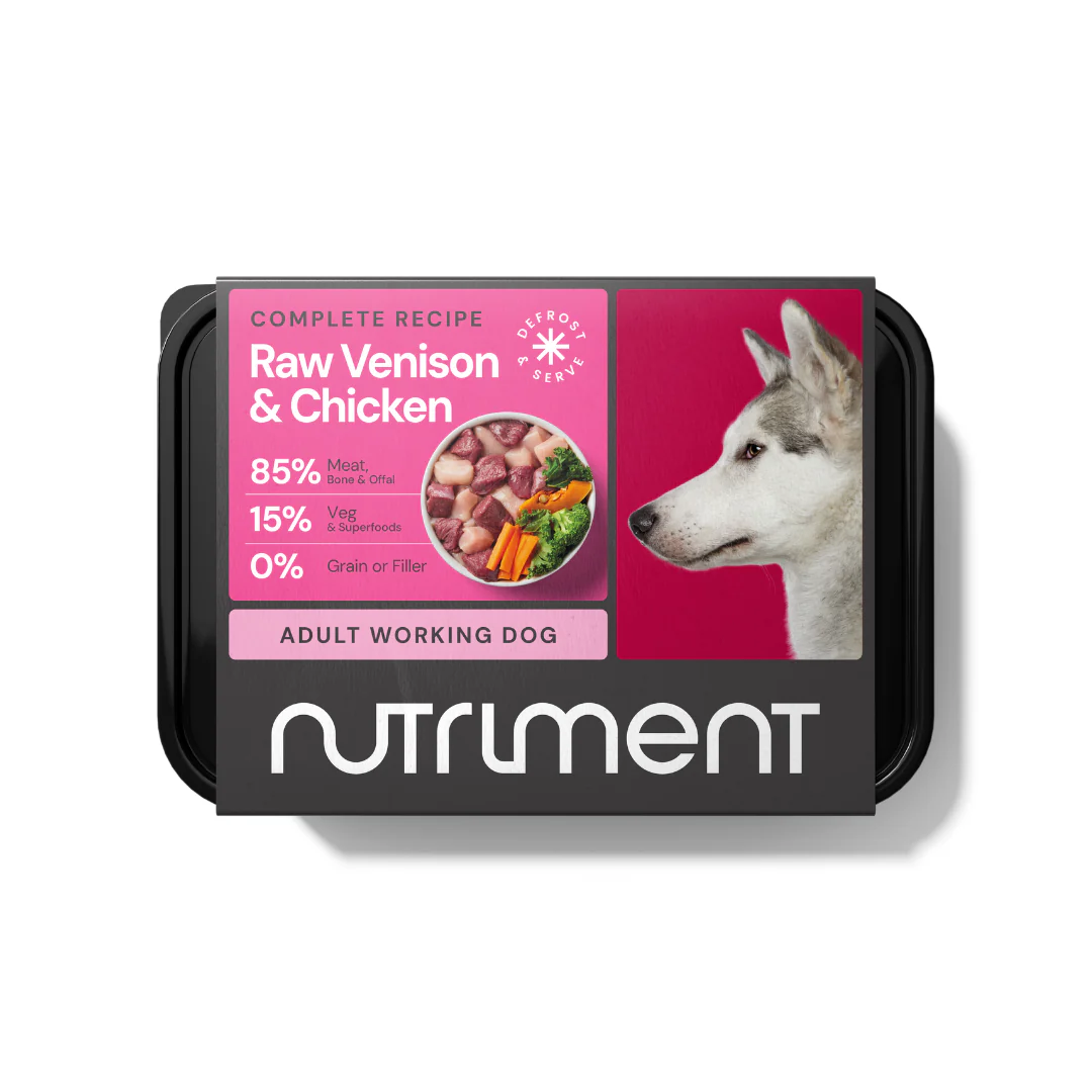 Nutriment venison and chicken